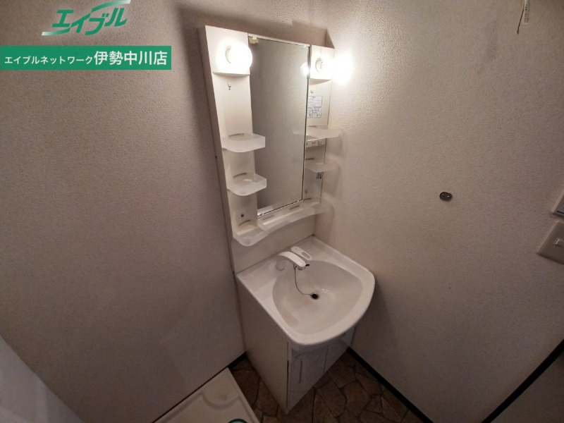 洗面設備　同タイプの画像です