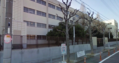 中学校　大阪市立矢田南中学校（中学校）まで808m