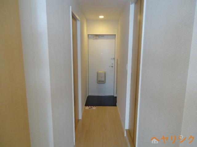 玄関　廊下
