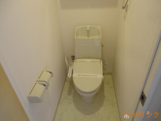 トイレ　シャワー付トイレ