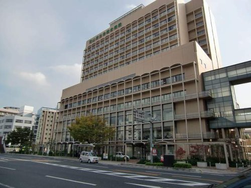 病院　岡山済生会総合病院（病院）まで902m
