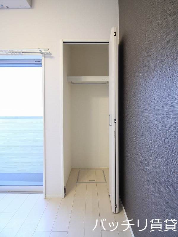 収納　同型タイプの為、現状を優先致します。