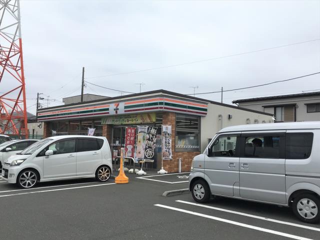 コンビニ　セブン－イレブン相模原小山３丁目店（コンビニ）まで553m