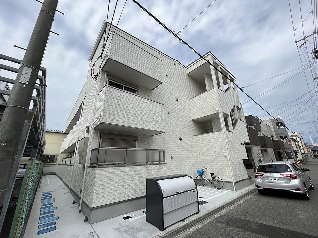 建物外観　外観は落ち着いています