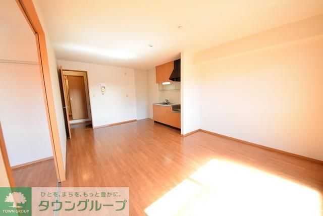 居室・リビング　お問合せはタウンハウジングまで！※現地待合わせ相談可能