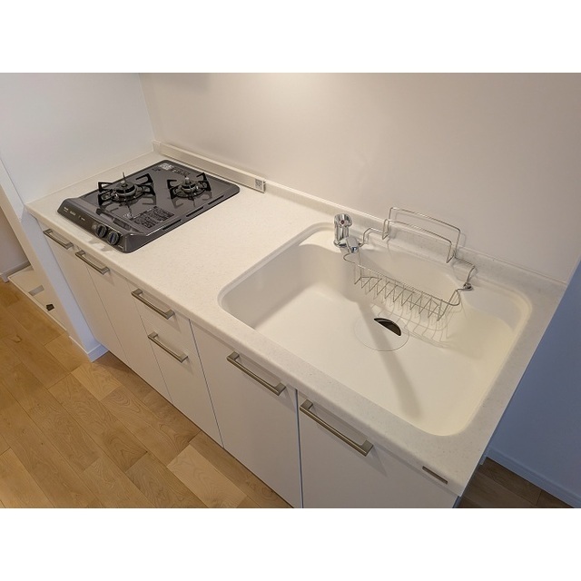 キッチン　※同タイプ別部屋写真