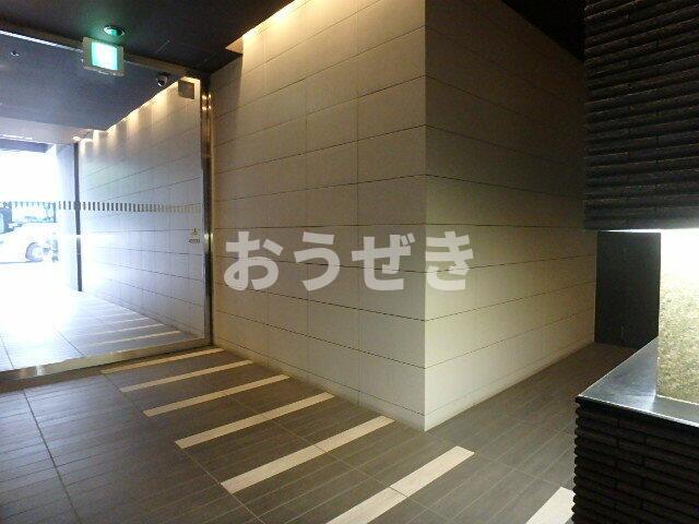 ロビー　?