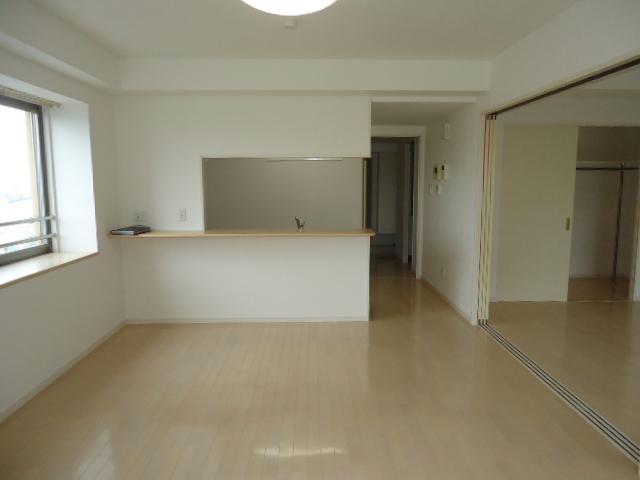 居室・リビング　別部屋参考写真