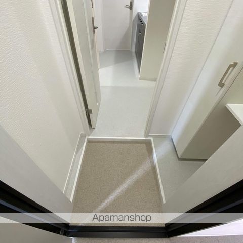 レフレール三雲の玄関写真