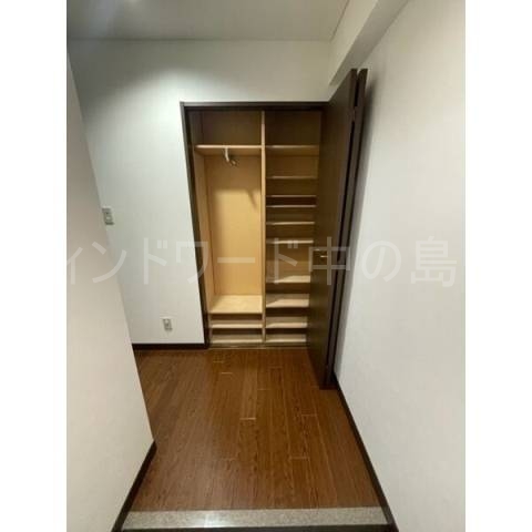 玄関　詳細は、ウィンドワード中の島店までご相談下さい。