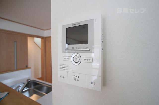 セキュリティ　ＴＶモニターホンで来客時も確認できます。