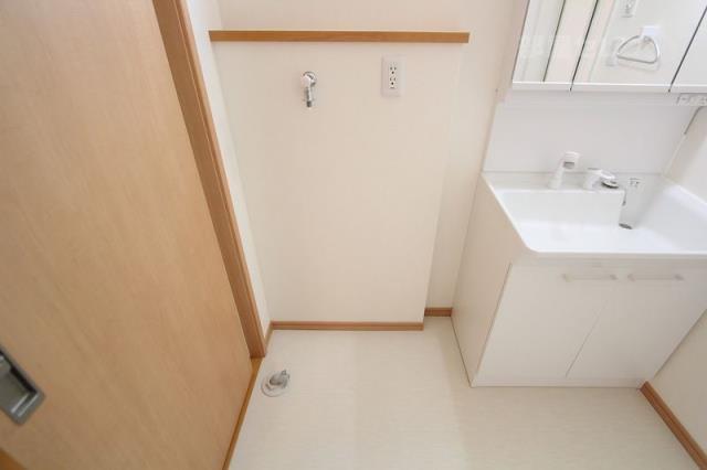 その他設備　室内洗濯機置き場です。