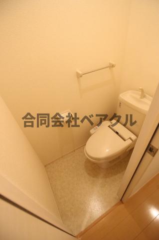 トイレ　シンプルで使いやすいトイレです