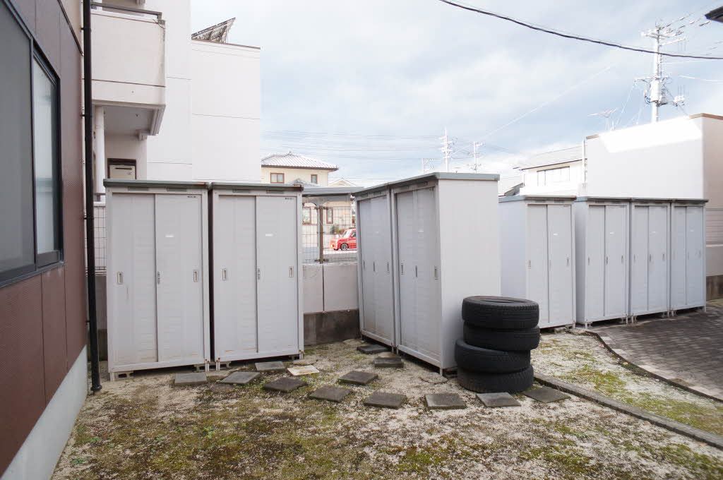 建物外観　物置