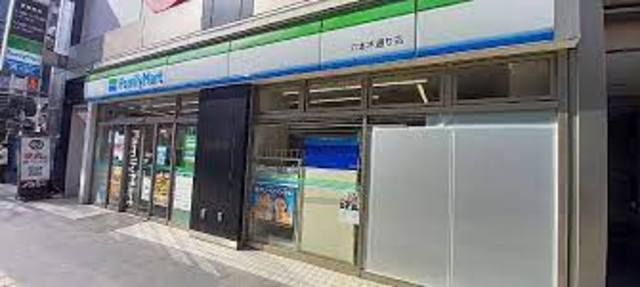 コンビニ　ファミリーマート六本木通り店（コンビニ）まで342m