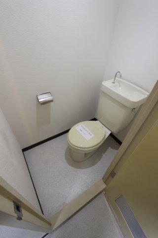 メゾン霞のトイレ写真