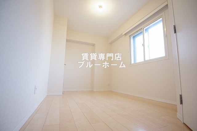 その他　6.2帖の納戸です！