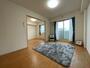 居室・リビング　広くてキレイなお部屋が広がっていて、充実した生活が送れそう。