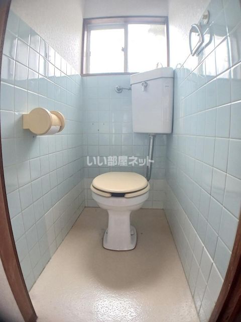まつかげ台石井貸家のトイレ写真