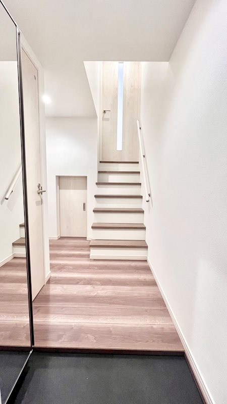 トイレ　202号室の写真です