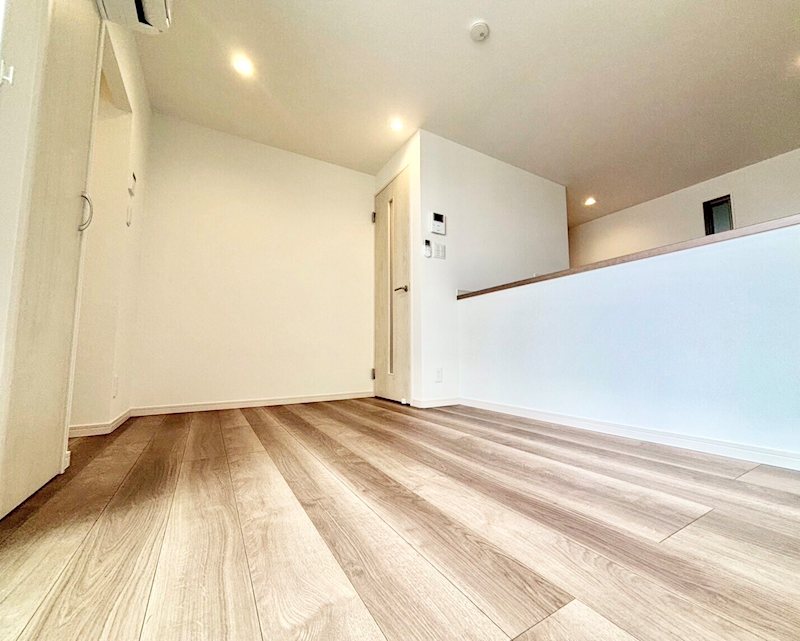 エントランス　実際のお部屋の写真です