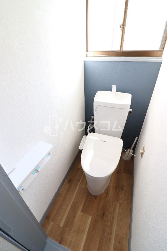 京阪本線 香里園駅 徒歩21分 2階建 築43年のトイレ写真