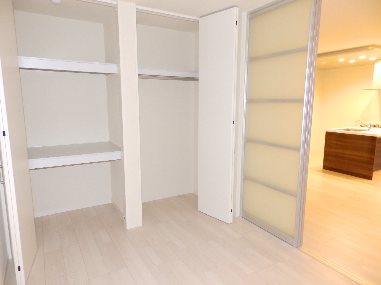 収納　各部屋あります