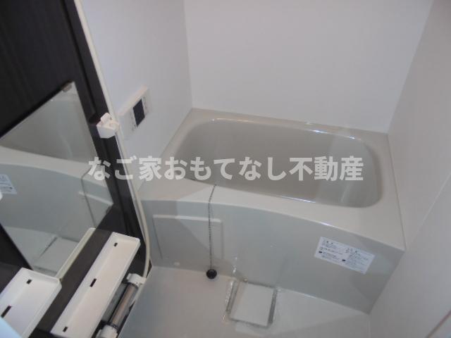バス・シャワールーム　同タイプ