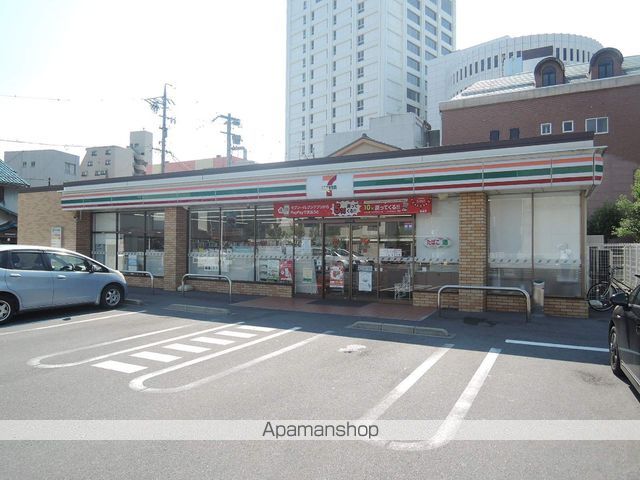 コンビニ　セブンイレブン（コンビニ）まで497m