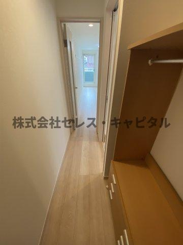 玄関　収納もある玄関です