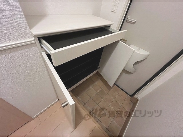収納　下駄箱