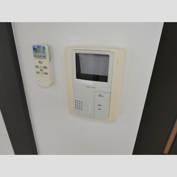セキュリティ　★オートロック完備