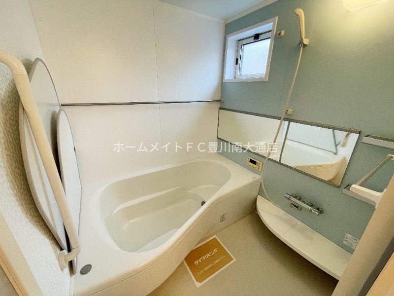 バス・シャワールーム　同型別部屋写真
