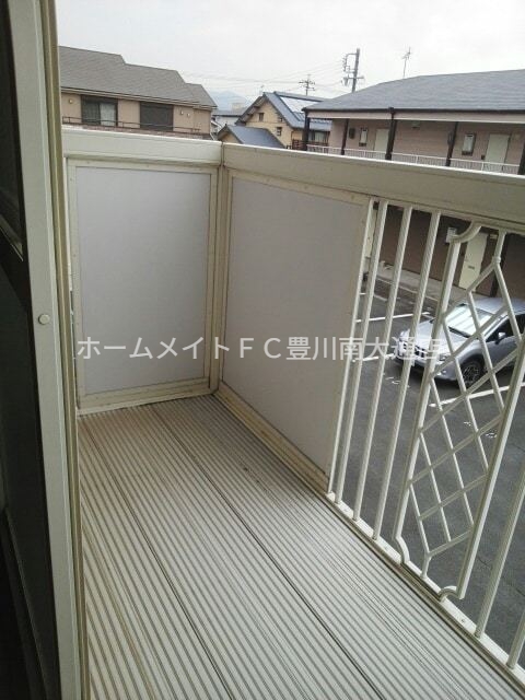 バルコニー　同型別部屋写真