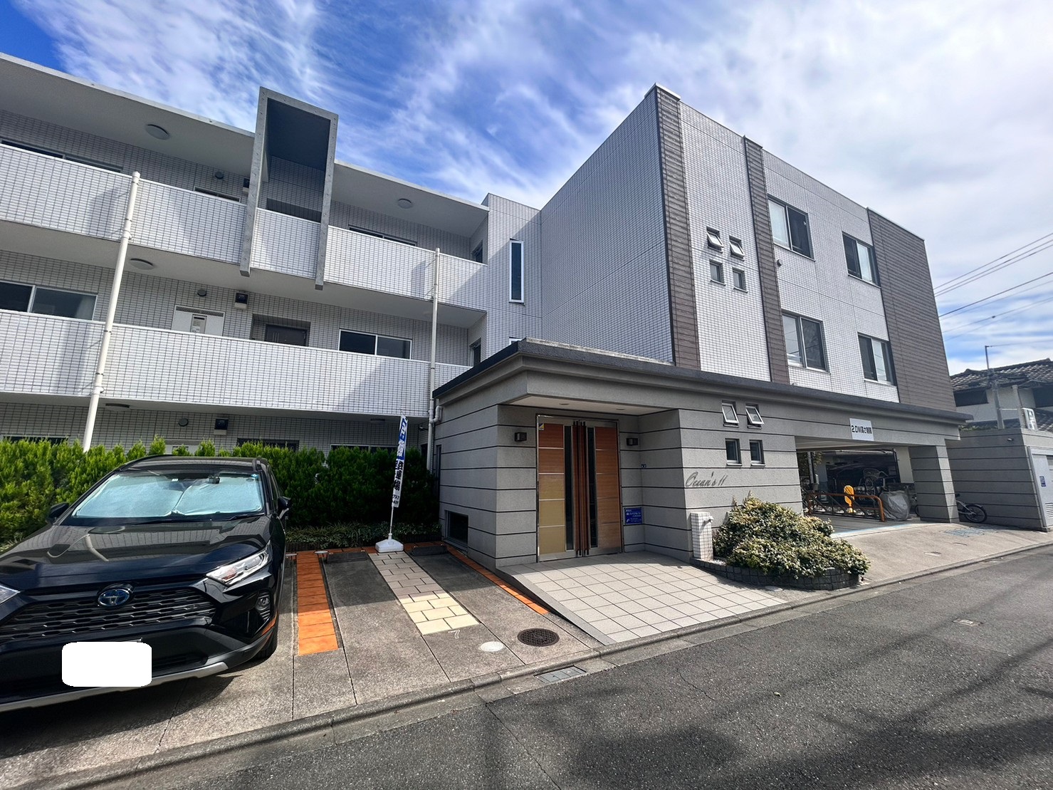 建物外観　オーシャンズ11、302と202募集中★