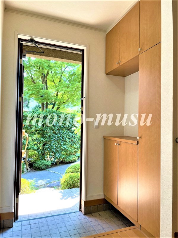玄関　別部屋参考写真
