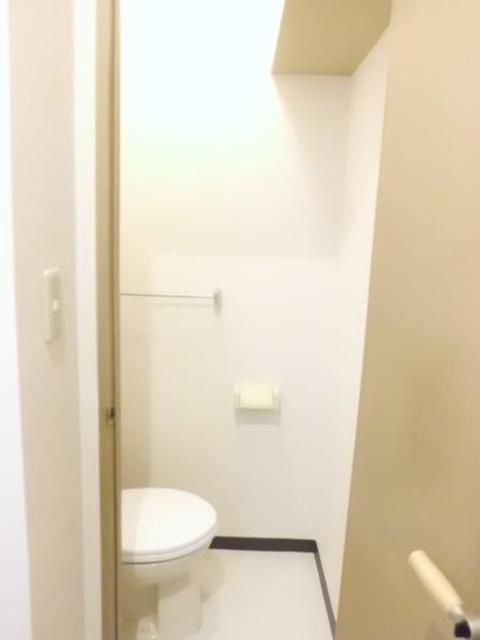 トイレ　清潔感のあるトイレです