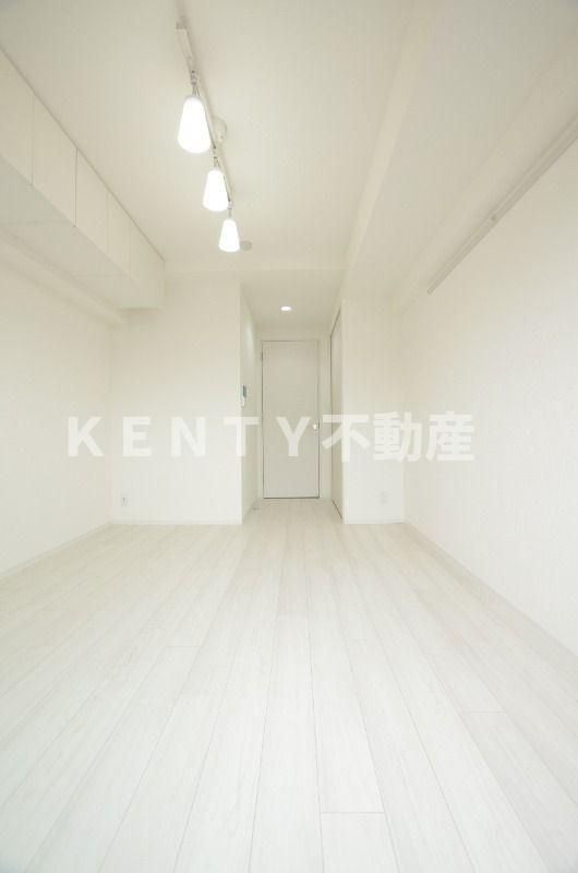 その他部屋・スペース　開放的な寝室です 別部屋参考写真
