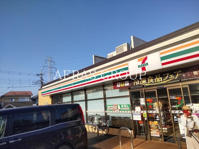 コンビニ　セブン-イレブン 横浜奈良北団地店（コンビニ）まで521m