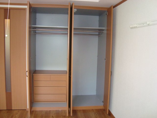 収納　クローゼット