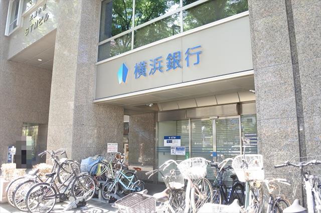 銀行　横浜銀行（銀行）まで162m