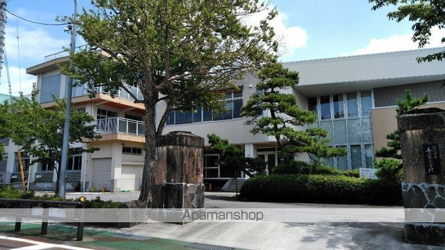 小学校　寺家小学校（小学校）まで1145m