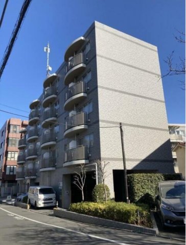 建物外観　ネット無料。ネット無料なら月々実質4000円程度のコストがか