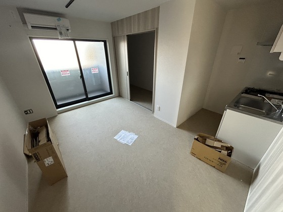 S-MOVE庚午北NEOの居間写真
