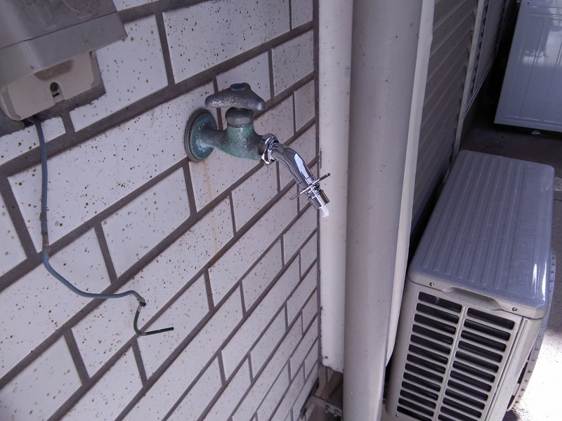 その他　室外洗濯機置き場