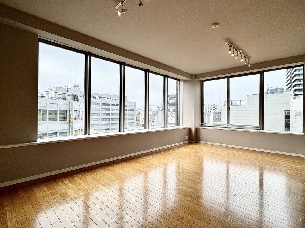 2LDK Mansion in Chuo-ku, Chiba, Chiba — photo 3 of 3