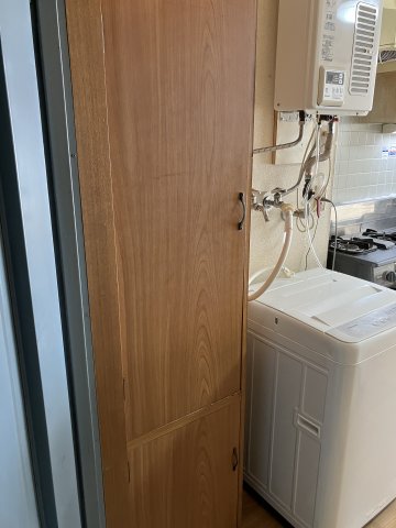 玄関　玄関、下駄箱あり