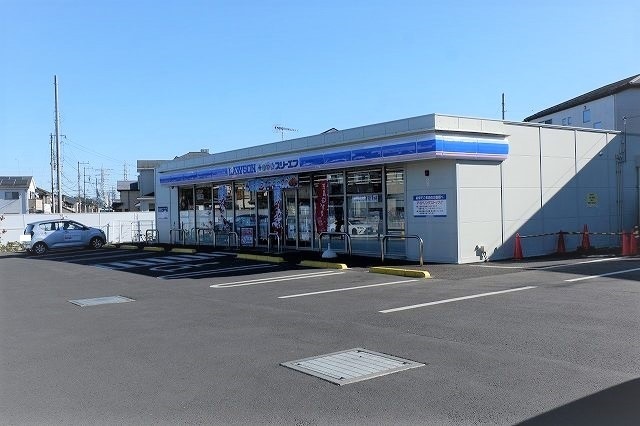 コンビニ　ローソン・スリーエフ所沢向陽町店（コンビニ）まで582m