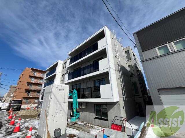 建物外観　札幌市西区西町南１７丁目「ラ・メゾン宮の沢」