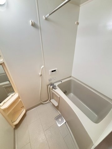 バス・シャワールーム　別号室の画像です。ご参考下さい